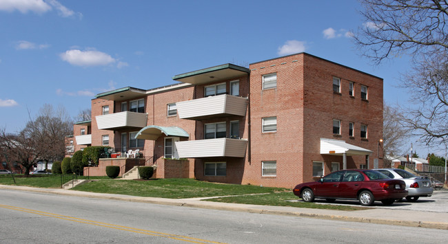 The Fallstaff Apartments in Baltimore, MD - Building Photo - Building Photo