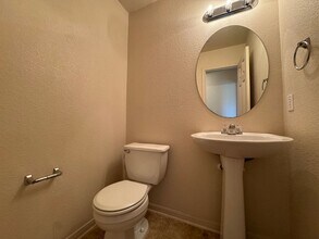 3302 Catalina Dr in Killeen, TX - Building Photo - Building Photo