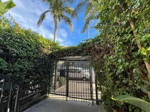 12737 Matteson Ave in Los Angeles, CA - Building Photo - Building Photo