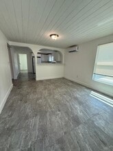 1116 10th St in West Palm Beach, FL - Building Photo - Building Photo