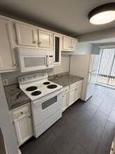 13200 Chalet Pl in Germantown, MD - Building Photo - Building Photo