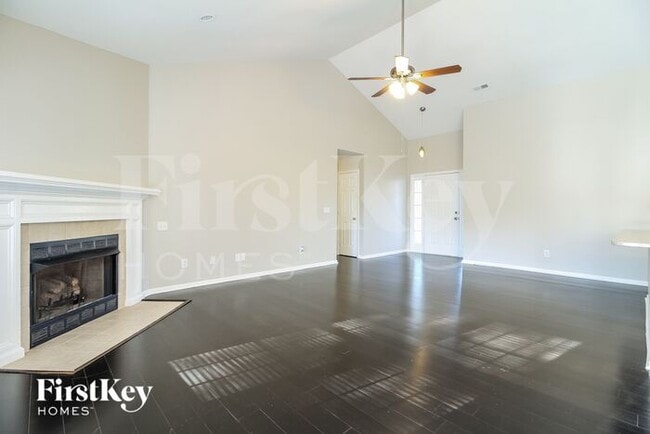 3904 Melco Ct in High Point, NC - Building Photo - Building Photo