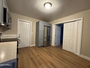 2020 E Arbor Ave in Mesa, AZ - Building Photo - Building Photo