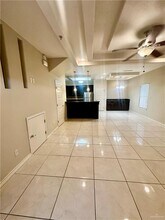1221 E Daffodil Ave in McAllen, TX - Building Photo - Building Photo