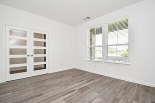 7711 Pale Petunia Trl in Katy, TX - Building Photo