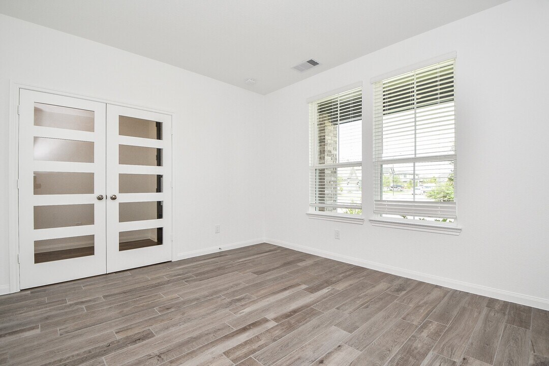 7711 Pale Petunia Trl in Katy, TX - Building Photo