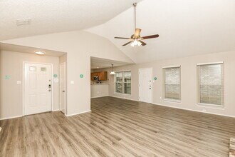 1121 Cardinal Oaks Dr in Mansfield, TX - Building Photo - Building Photo