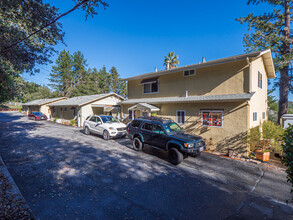 175 Brook Knoll Dr in Santa Cruz, CA - Building Photo - Building Photo