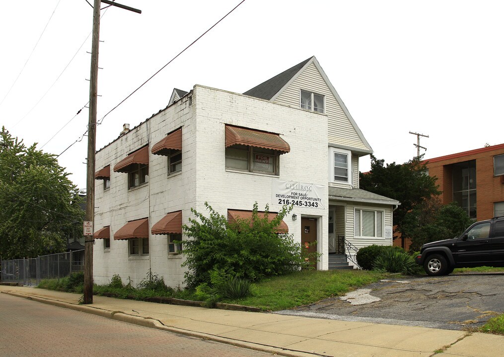 12816 Detroit Ave in Lakewood, OH - Building Photo