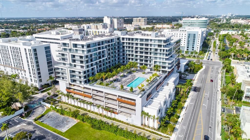 2960 NE 207th St in Aventura, FL - Building Photo