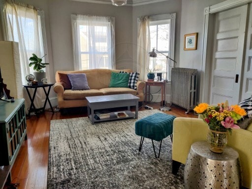 13 Linden Ave, Unit 2 in Somerville, MA - Building Photo