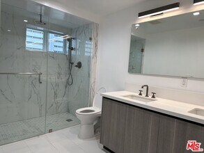 9842 Vidor Dr in Los Angeles, CA - Building Photo - Building Photo