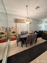 123 W Kelly St in Metuchen, NJ - Building Photo - Building Photo