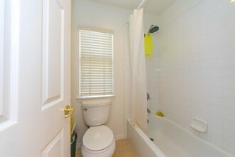 2889 Plaza del Amo in Torrance, CA - Building Photo - Building Photo