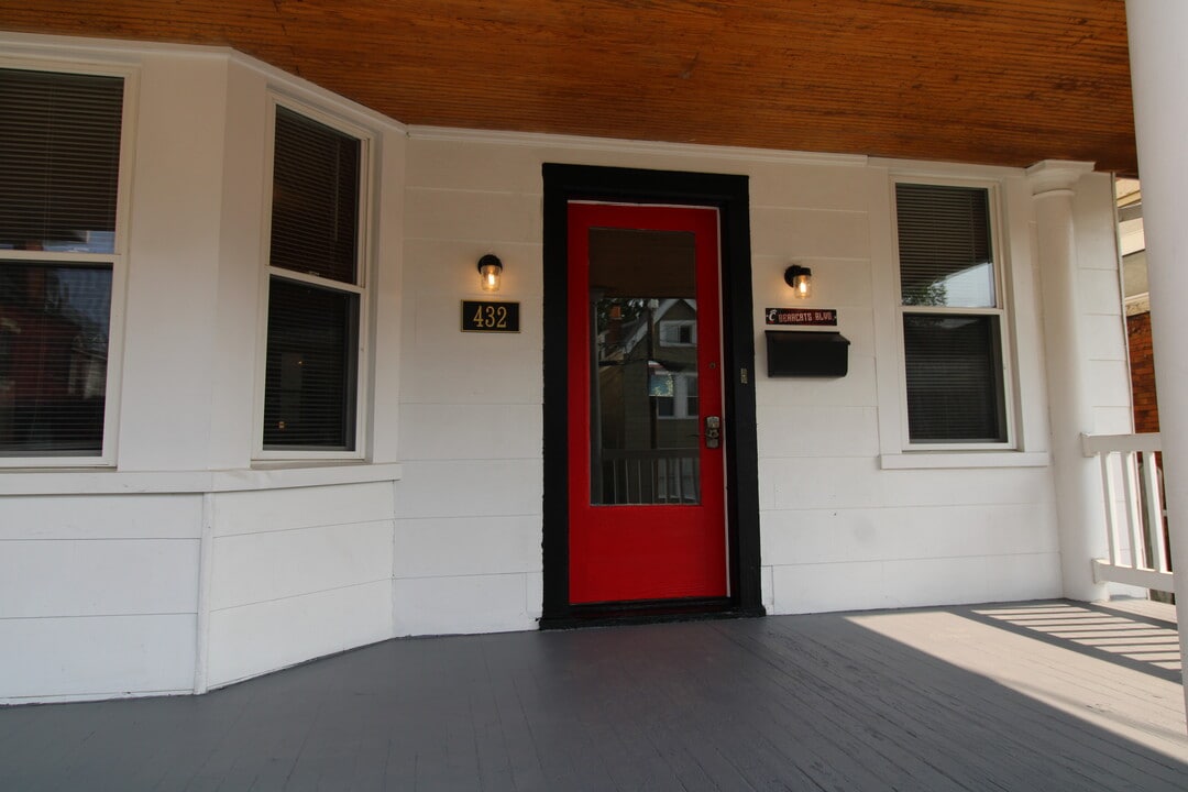 432 Southview Ave in Cincinnati, OH - Building Photo