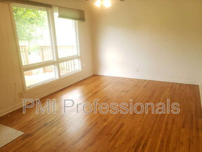 1027 Hunt St in Murfreesboro, TN - Building Photo - Building Photo