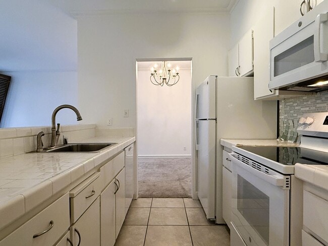property at 930 Pine St