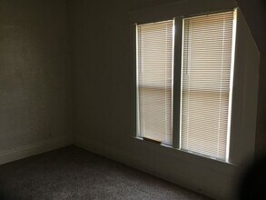 1206 Cleveland Ave in Loveland, CO - Building Photo - Building Photo