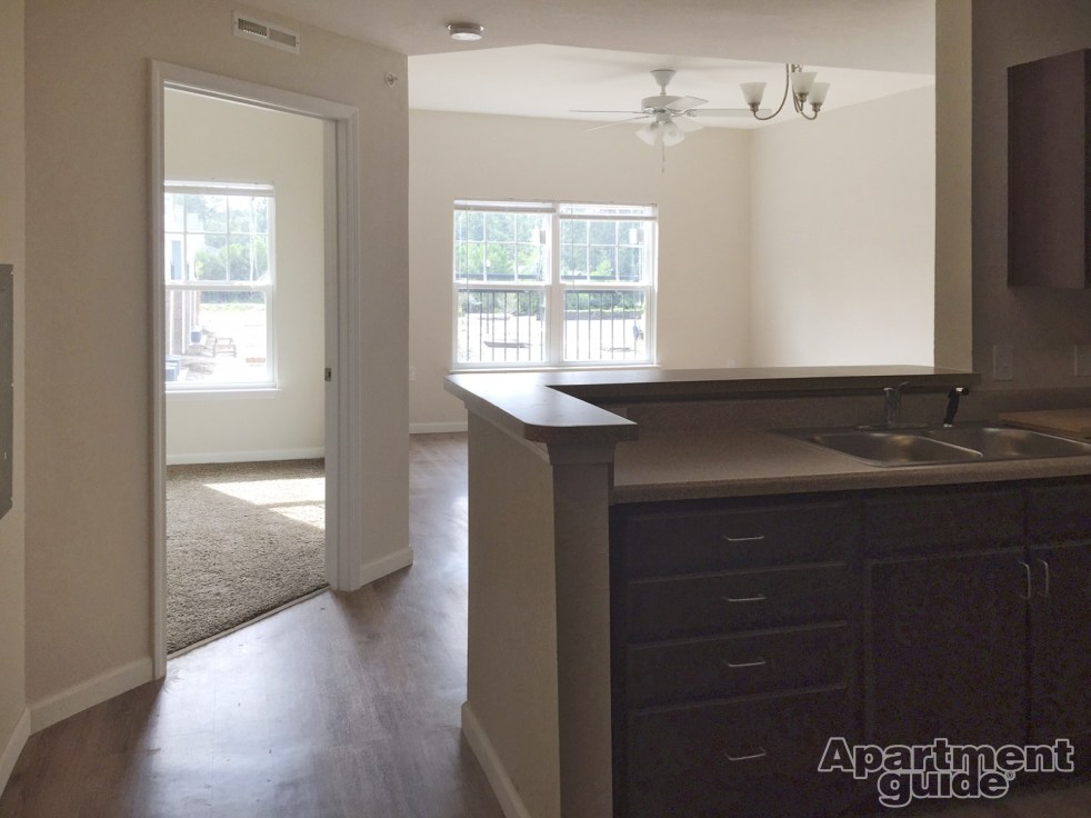 Ashleigh Place Senior Apartments Richmond Hill, GA Apartments For Rent
