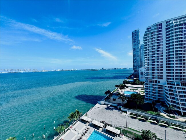 property at 600 NE 36th St