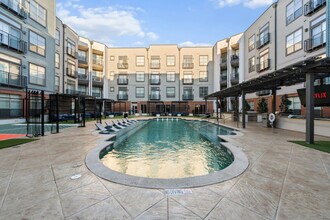 2901 Indiana St in Dallas, TX - Building Photo - Building Photo