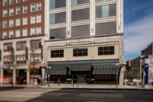 106 N High St in Columbus, OH - Building Photo