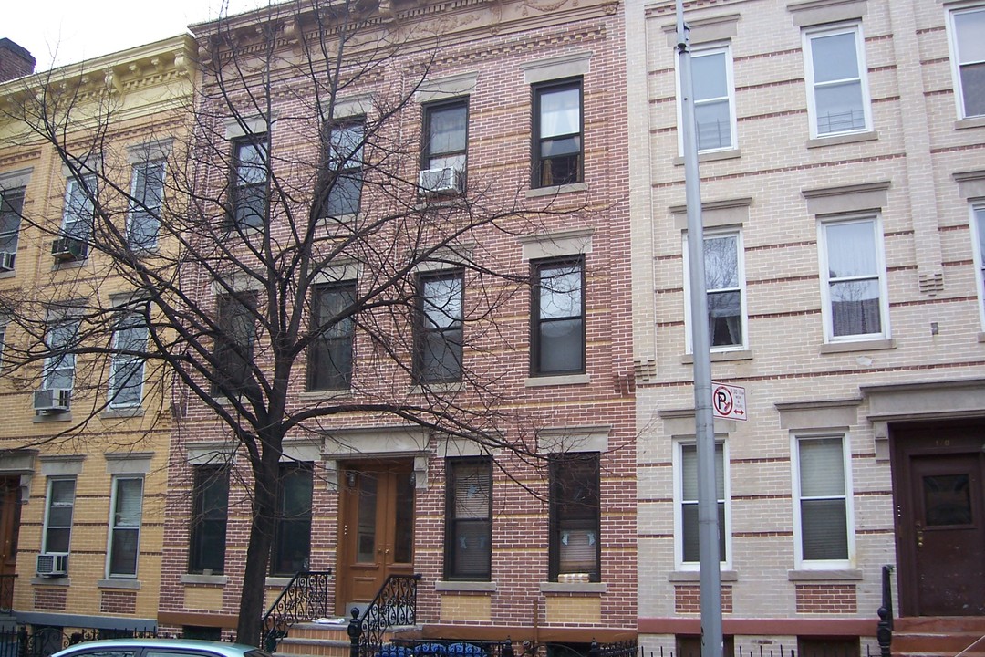 17-05 Woodbine St in Flushing, NY - Building Photo