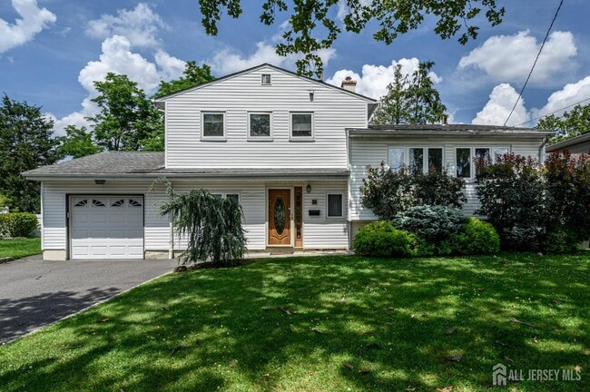 property at 54 Starlight Dr