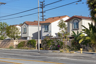 1503-1641 E Gage Ave in Los Angeles, CA - Building Photo - Building Photo