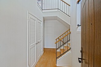 333 11th St in Manhattan Beach, CA - Building Photo - Building Photo