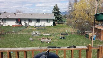 303 Accola Dr in Bozeman, MT - Building Photo