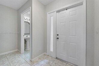 9032 NW 38th Dr in Coral Springs, FL - Building Photo - Building Photo