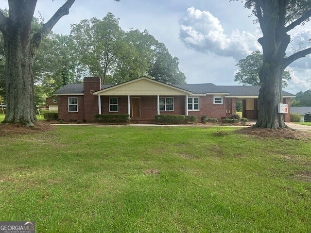 property at 305 Jeff Davis Rd