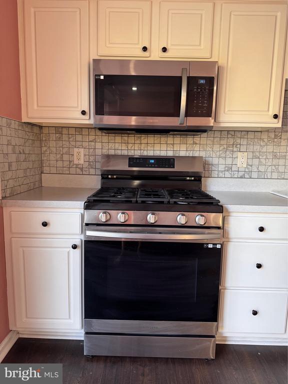 5408 Essex Ln in Mount Laurel, NJ - Building Photo - Building Photo