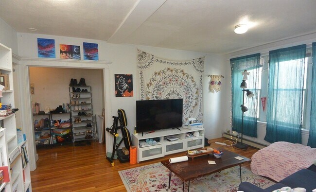 24 Ransom Rd, Unit 6 in Boston, MA - Building Photo - Building Photo