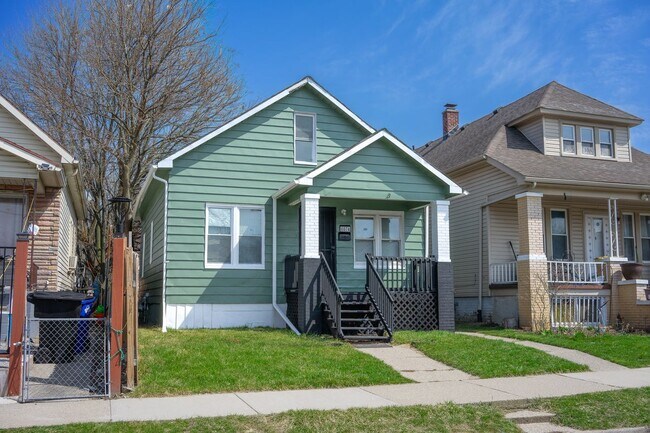 6074 Tarnow St in Detroit, MI - Building Photo - Building Photo