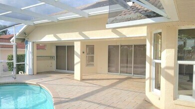 1605 Vía Bianca in Punta Gorda, FL - Building Photo - Building Photo
