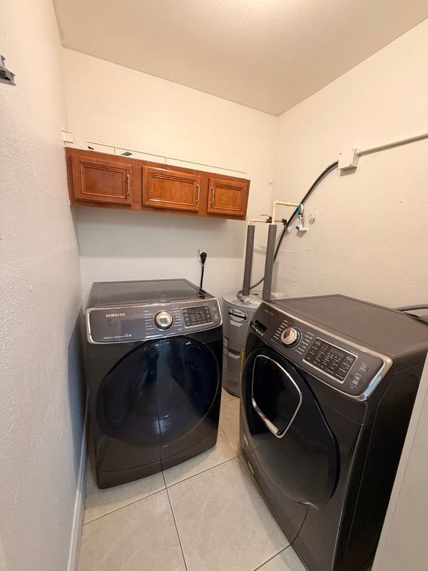 3020 Parkway Blvd in Kissimmee, FL - Foto de edificio - Building Photo