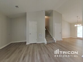 101 Grand Oaks Way in Stockbridge, GA - Building Photo - Building Photo