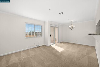 440 Bollinger Canyon Ln in San Ramon, CA - Building Photo - Building Photo