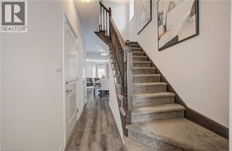 34 June Callwood Wy in Brantford, ON - Building Photo - Building Photo