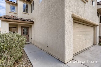 5518 Avent Ferry St in Las Vegas, NV - Building Photo - Building Photo