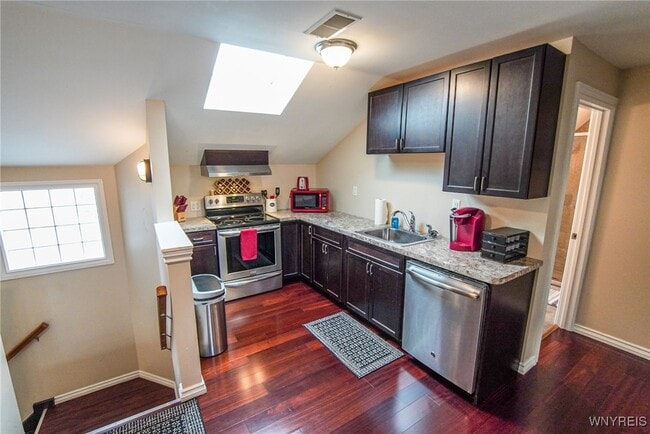 property at 67 Harvard Pl