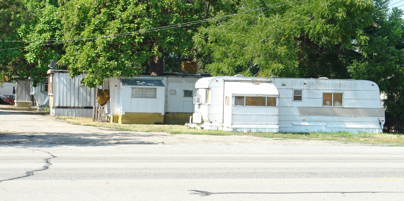 6017 W State St in Boise, ID - Building Photo