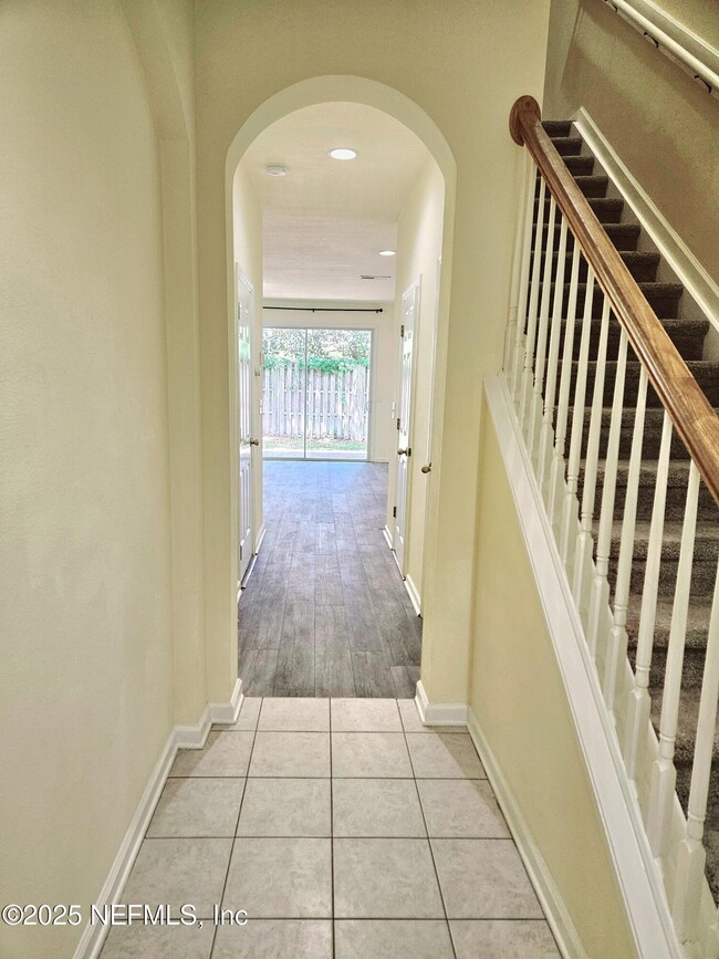 5795 Parkstone Crossing Dr in Jacksonville, FL - Building Photo - Building Photo