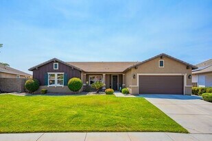 31779 Yale Ln in Menifee, CA - Building Photo