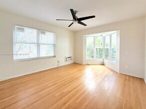 315 W 28th St in Miami Beach, FL - Building Photo - Building Photo