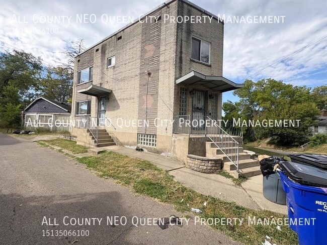 21 Valleyview Dr in Dayton, OH - Building Photo - Building Photo