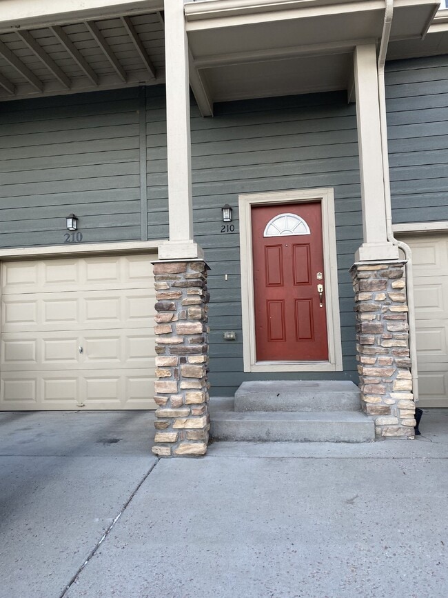 property at 1550 Monterey Rd
