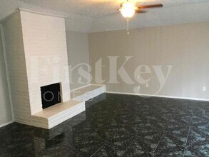 5506 Maplegate Dr in Spring, TX - Building Photo - Building Photo